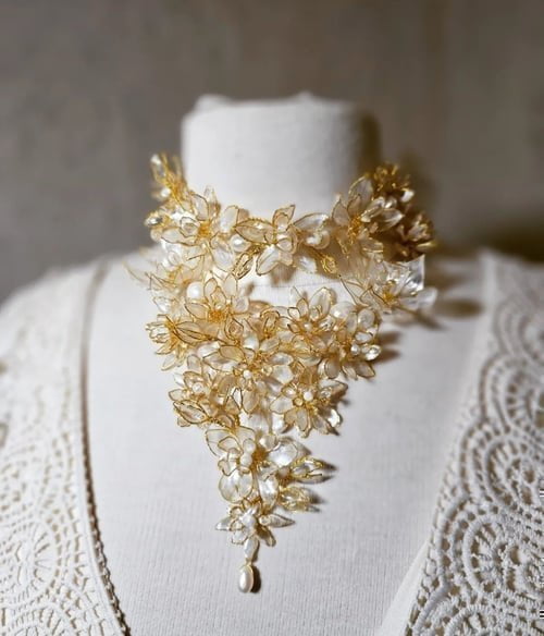 Détail bijou artisanal