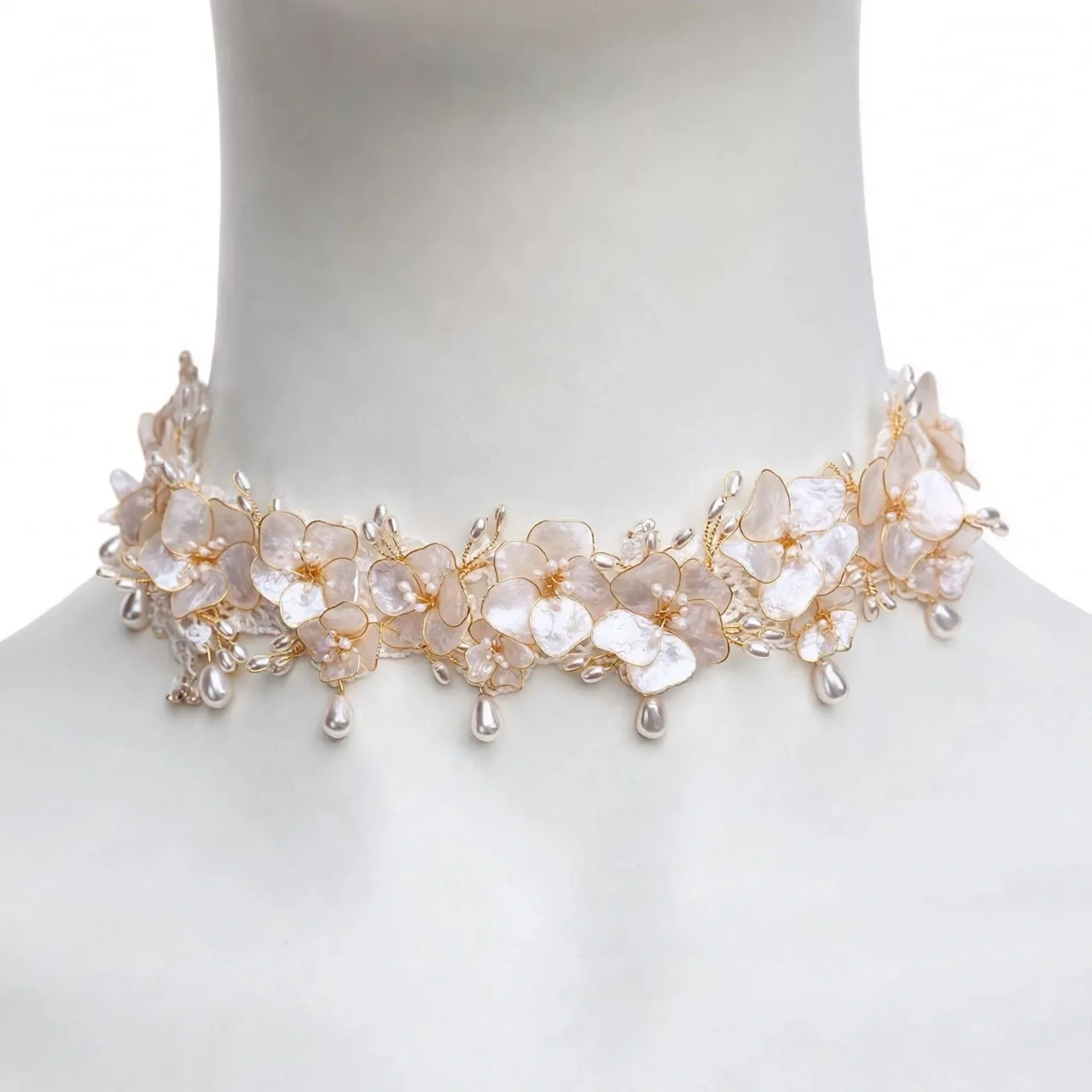 Collier Constance