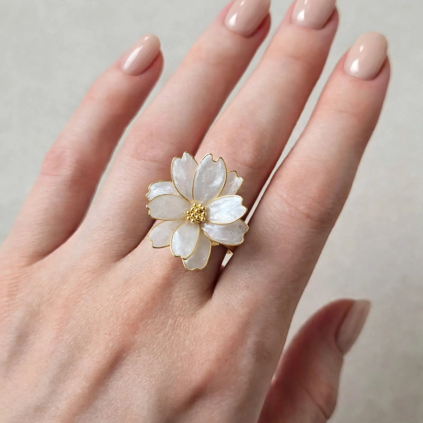 Bague elena portee