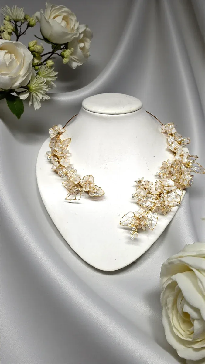 Collier de mariée artisanal Provence
